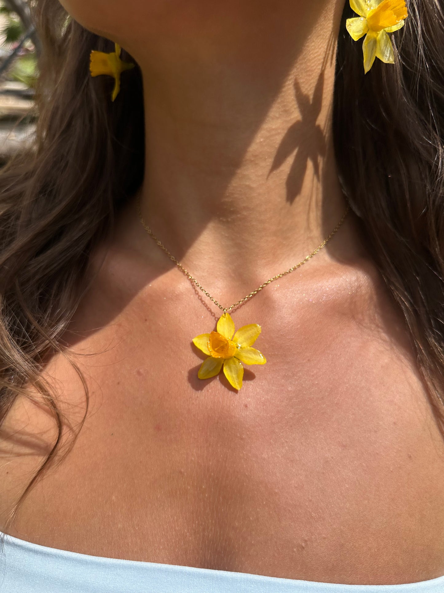 Daffodil earrings and necklace set